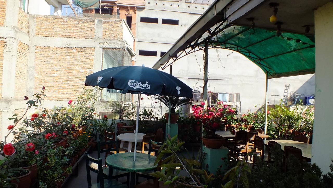 Hotel Dolphin Kathmandu Ngoại thất bức ảnh