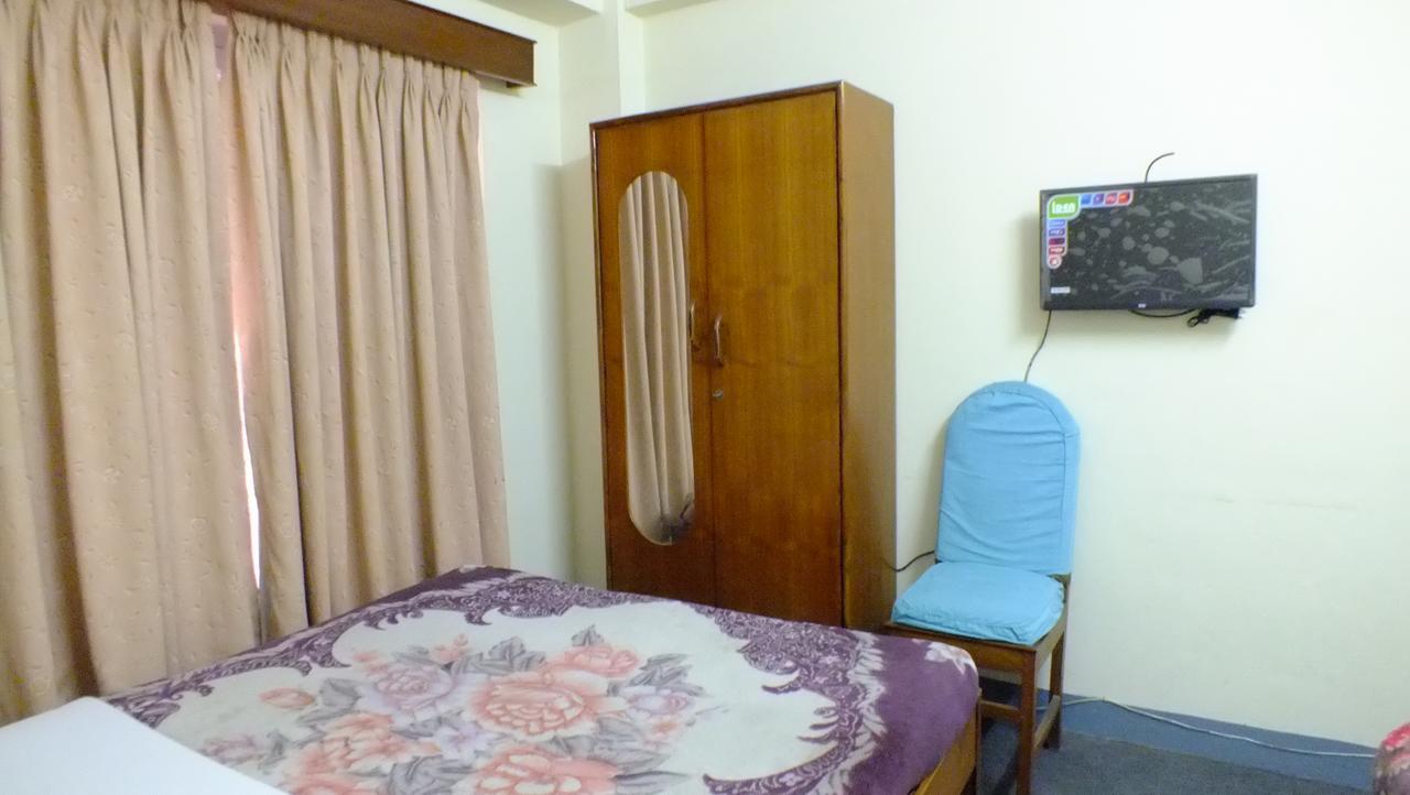 Hotel Dolphin Kathmandu Ngoại thất bức ảnh