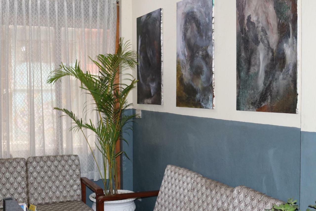 Hotel Dolphin Kathmandu Ngoại thất bức ảnh